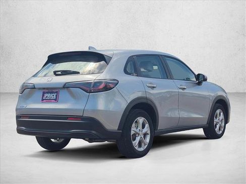 Used 2024 Honda HR-V LX image 5