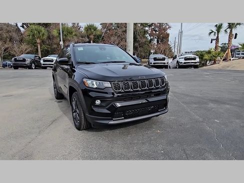 New 2026 Jeep Compass Latitude AWD/4WD image 37