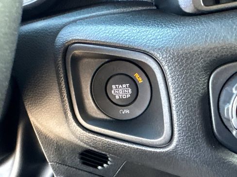 New 2026 Jeep Gladiator Sport AWD/4WD image 28