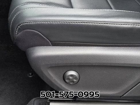 Used 2022 Mercedes-Benz GLE 350 4MATIC w/ Premium Package image 8