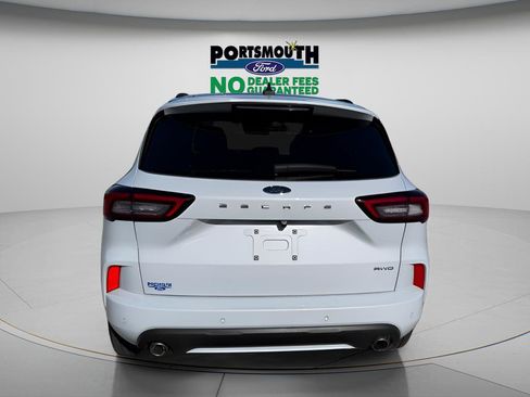Used 2025 Ford Escape ST-Line Elite AWD/4WD image 28