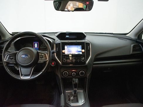 Used 2021 Subaru Crosstrek 2.0i Premium w/ Moonroof Package AWD/4WD image 11