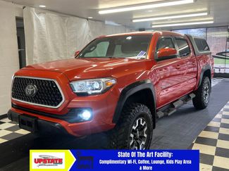 Used 2018 Toyota Tacoma TRD Off-Road video 3
