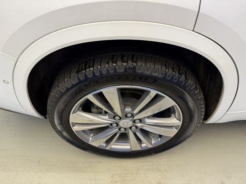 Used 2020 Cadillac XT6 Premium Luxury w/ Platinum Package AWD/4WD image 8