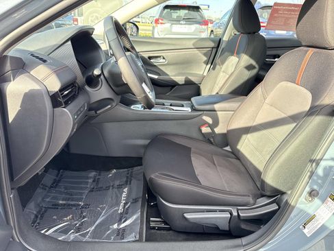 Certified 2025 Nissan Sentra SR image 28