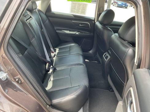 Used 2016 Nissan Altima 2.5 SL FWD image 33