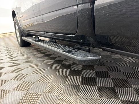 Used 2021 RAM 1500 Big Horn AWD/4WD image 44