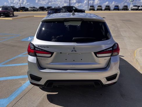 Used 2024 Mitsubishi Outlander Sport SE AWD/4WD image 5