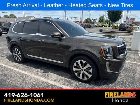 Used 2022 Kia Telluride S FWD image 9