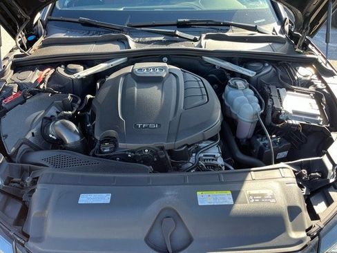 Used 2020 Audi A4 2.0T Premium w/ Convenience Package image 5