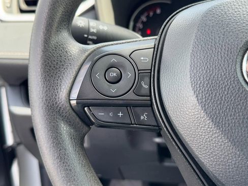 Used 2024 Toyota RAV4 XLE image 16