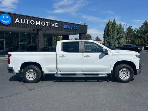 Used 2020 Chevrolet Silverado 1500 LT w/ True North Edition AWD/4WD image 2