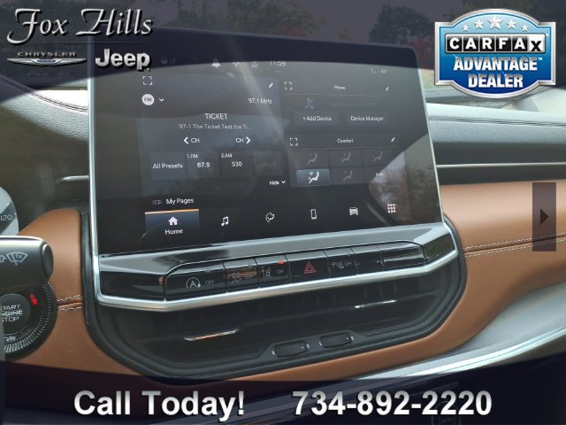 Certified 2024 Jeep Compass Limited w/ Sun and Sound Group AWD/4WD image 21