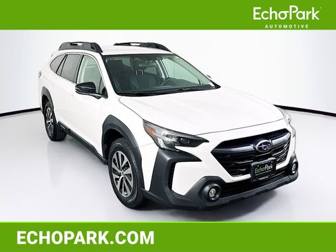 Used 2024 Subaru Outback Premium AWD/4WD image 1