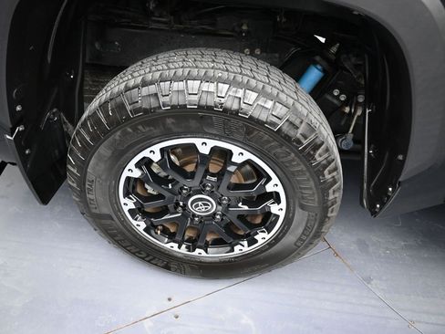 Used 2022 Toyota Tundra SR5 image 23