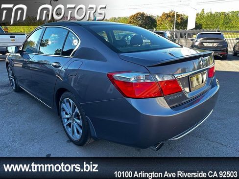 Used 2015 Honda Accord Sport image 4