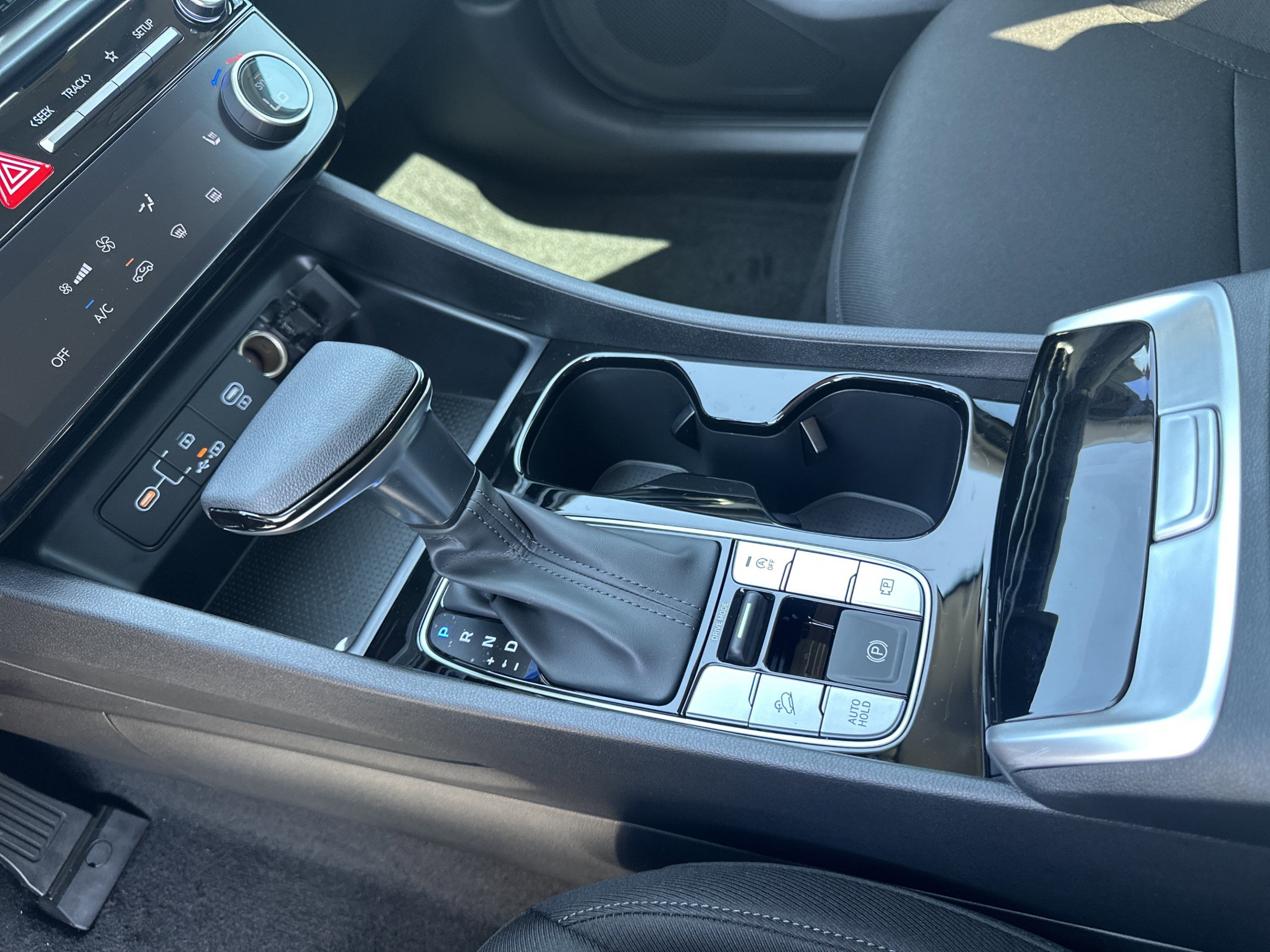 New 2026 Hyundai Tucson SEL FWD image 12