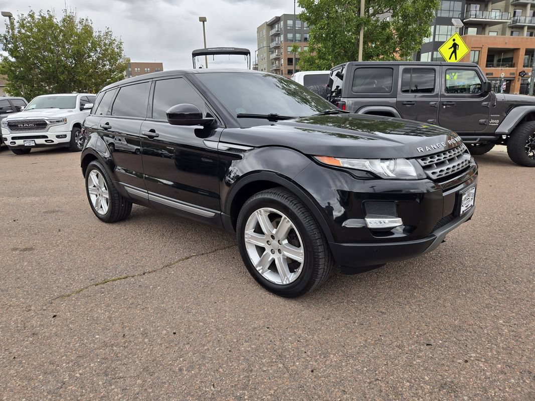 Used 2015 Land Rover Range Rover Evoque Pure Plus AWD/4WD image 2