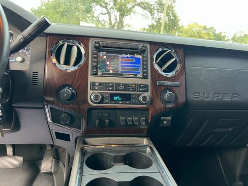 Used 2012 Ford F250 Lariat w/ Lariat Ultimate Pkg image 10