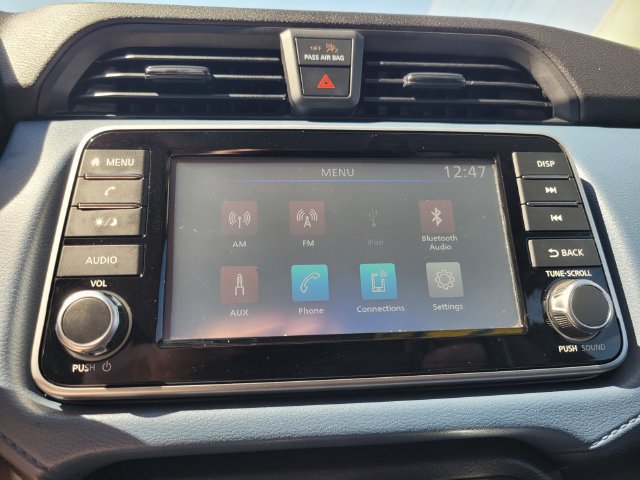 Certified 2025 Nissan Versa SV FWD image 23