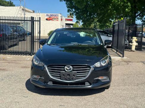 Used 2017 MAZDA MAZDA3 Sport w/ Preferred Equipment Package image 4