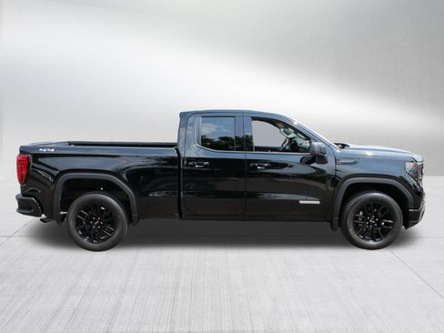 Used 2024 GMC Sierra 1500 Elevation AWD/4WD image 8