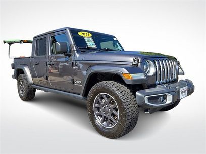 Used 2021 Jeep Gladiator Overland w/ Popular Equipment Package