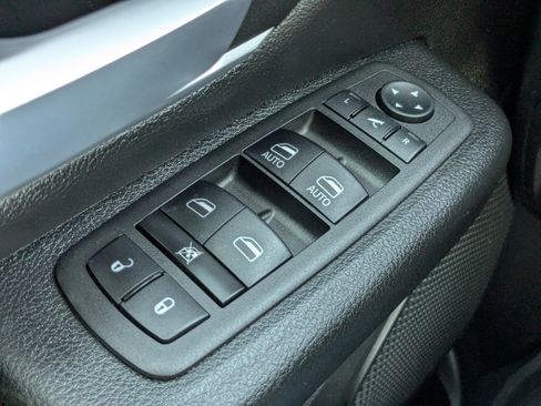 Used 2023 RAM 1500 Big Horn image 21