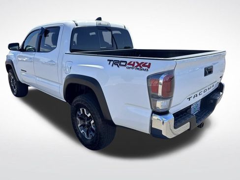 Used 2023 Toyota Tacoma TRD Off-Road w/ Black Out Package (TMS) AWD/4WD image 5