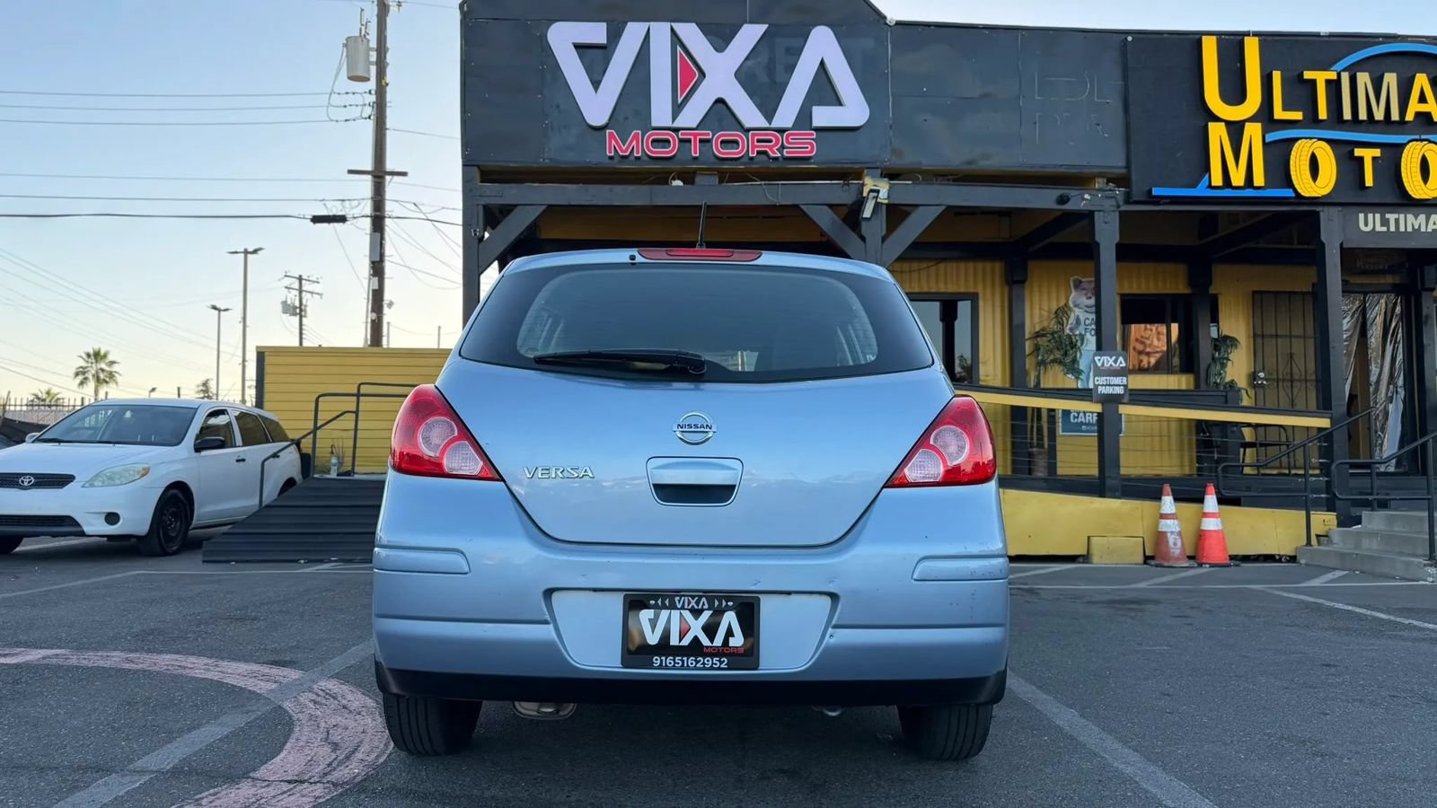 Used 2011 Nissan Versa 1.8 S w/ PWR Plus Pkg FWD image 6