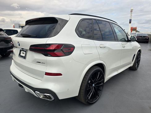 New 2026 BMW X5 xDrive40i w/ M Sport Package image 4