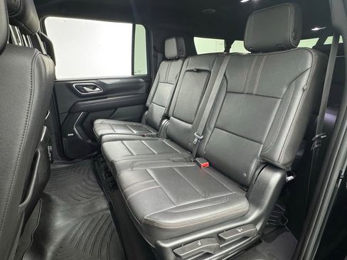 Used 2023 Chevrolet Suburban RST w/ Luxury Package AWD/4WD image 45