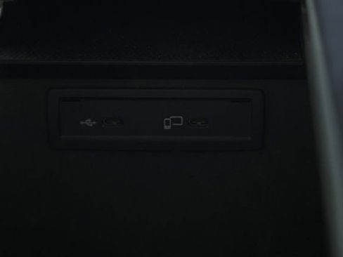 Used 2021 Mercedes-Benz GLC 300 image 24