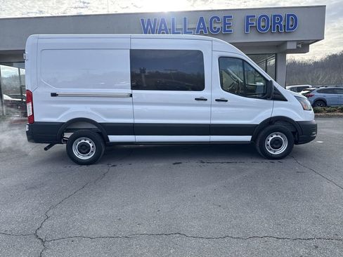 New 2026 Ford Transit 250 148 Medium Roof RWD image 4