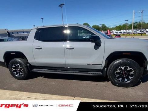 New 2026 GMC Sierra EV AT4 AWD/4WD image 10