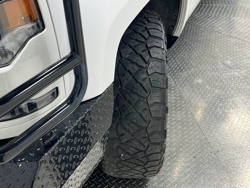 Used 2018 Chevrolet Silverado 1500 LTZ Z71 w/ LTZ Plus Package AWD/4WD image 37