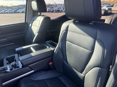 Used 2023 Toyota Tundra SR5 w/ SR5 Premium Package image 15