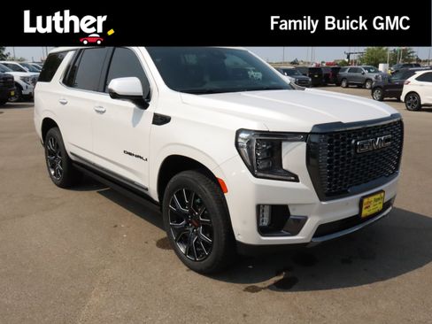 Used 2024 GMC Yukon Denali Ultimate AWD/4WD image 1