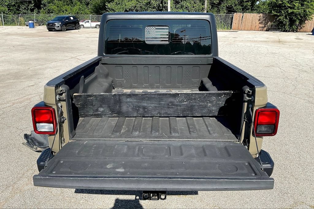 Used 2020 Jeep Gladiator Sport AWD/4WD image 24