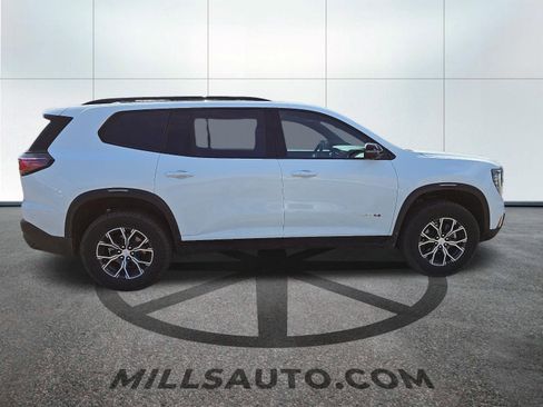 Certified 2024 GMC Acadia AT4 w/ Luxury Package AWD/4WD image 5