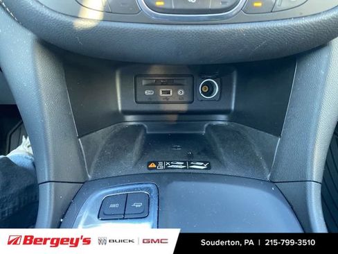 Used 2019 Chevrolet Equinox Premier image 39