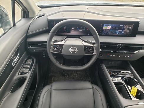 Used 2025 Nissan Murano SV image 21