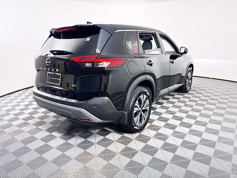 Certified 2022 Nissan Rogue SV image 23