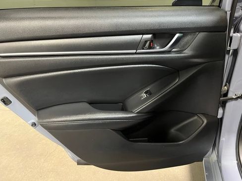 Used 2022 Honda Accord Sport Special Edition image 16