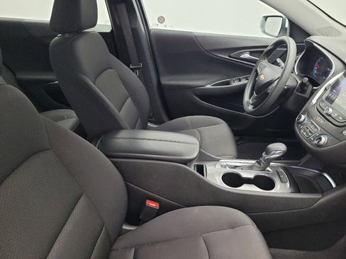 Used 2023 Chevrolet Malibu LT image 21