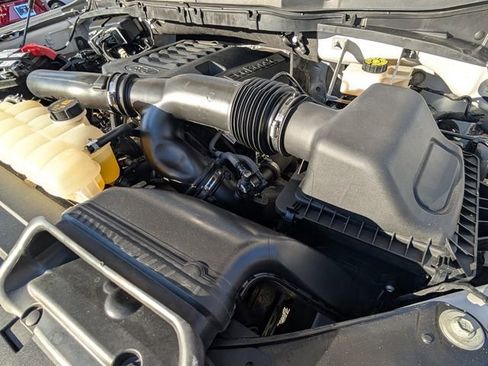 Used 2023 Ford F150 Lariat w/ Trailer Tow Package image 26