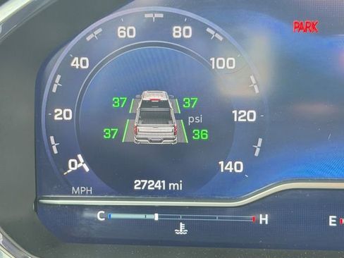 Used 2023 Chevrolet Silverado 1500 RST AWD/4WD image 20