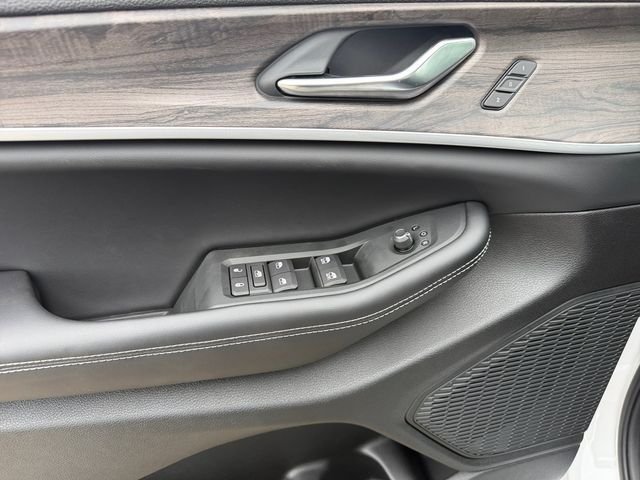 New 2026 Jeep Grand Cherokee Limited AWD/4WD image 12