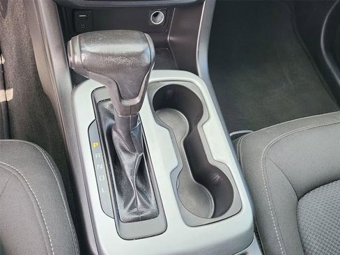 Used 2017 Chevrolet Colorado LT image 8