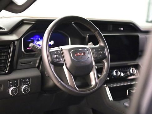 Used 2023 GMC Sierra 1500 AT4 w/ AT4 Premium Package image 12